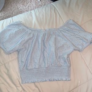 Cute light blue top